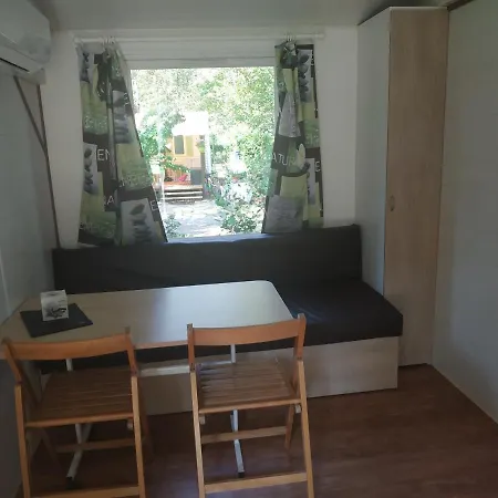 Camping Les Sables Tournon-sur-Rhone