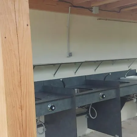Les Sables Κάμπινγκ